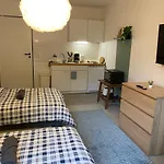Sweet West - Contactless Check-in Apartment *