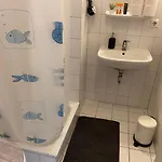 Sweet West - Contactless Check-in * Hannover