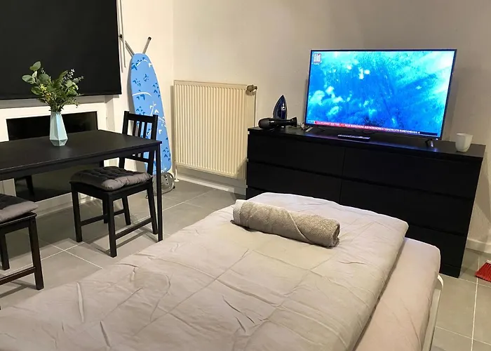 Sweet West - Contactless Check-in ハノーファー