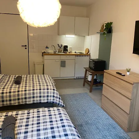 Sweet West - Contactless Check-in Lejlighed *