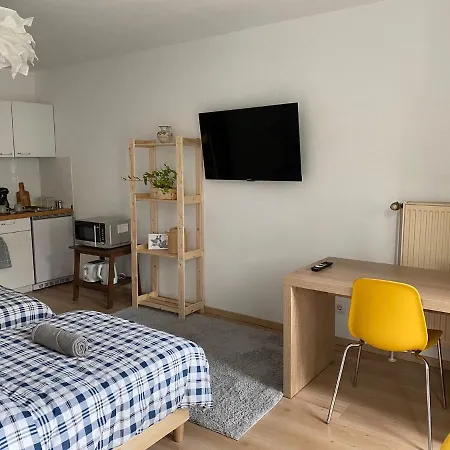 Sweet West - Contactless Check-in Apartment Hannover