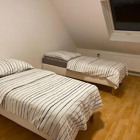 Sweet West - Contactless Check-in