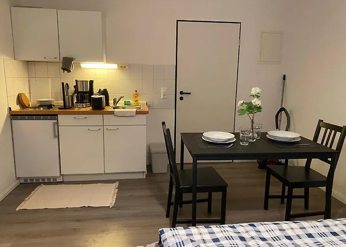 Sweet West - Contactless Check-in * Hannover