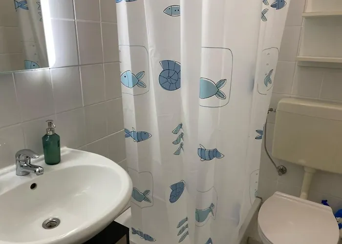 Sweet West - Contactless Check-in Apartment *
