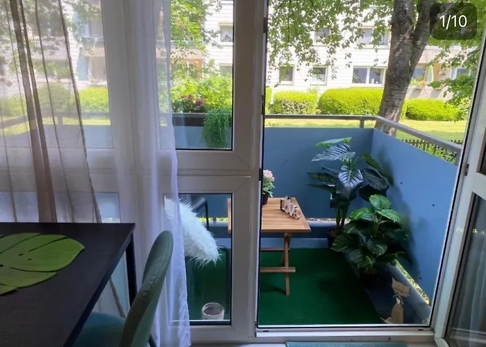 Sweet West - Contactless Check-in * Hannover