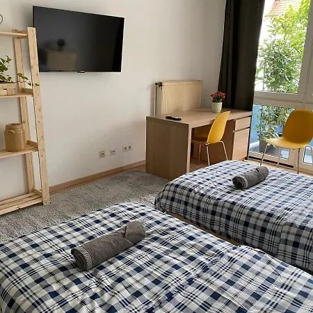 Sweet West - Contactless Check-in * Hannover