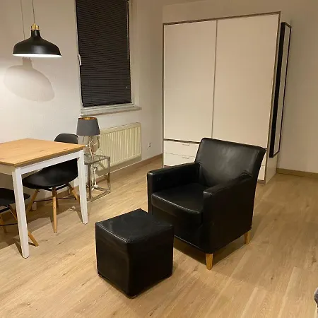 Sweet West - Contactless Check-in