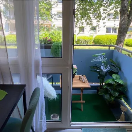 Sweet West - Contactless Check-in * Hannover