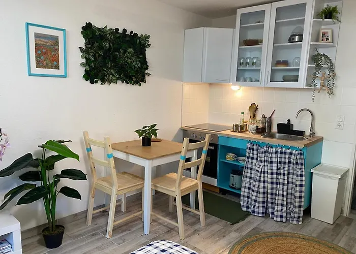 Sweet West - Contactless Check-in * Hannover